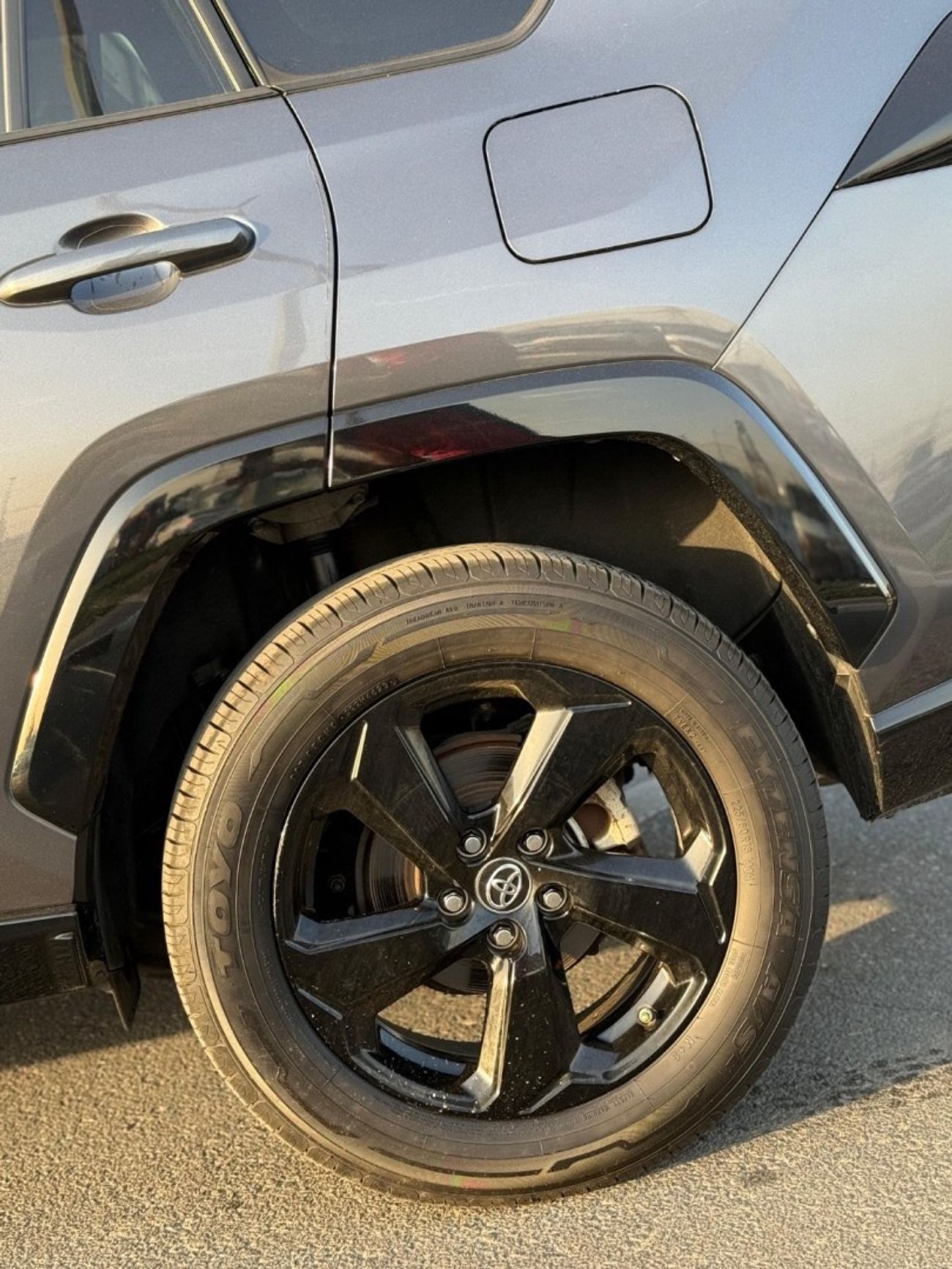 Toyota RAV4 Hybrid XSE Full Option