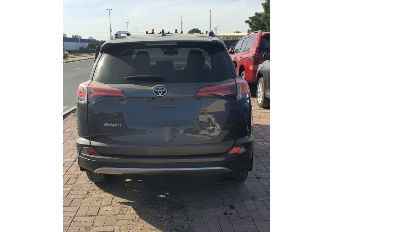 Toyota RAV4 RIGHT HAND DRIVE 2.5L PETROL