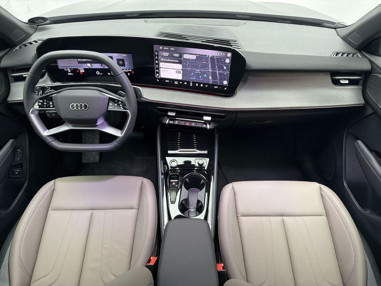 أودي Q3 Q3 SUV TFSI 150hp Progress Edition (Ref# 21884)