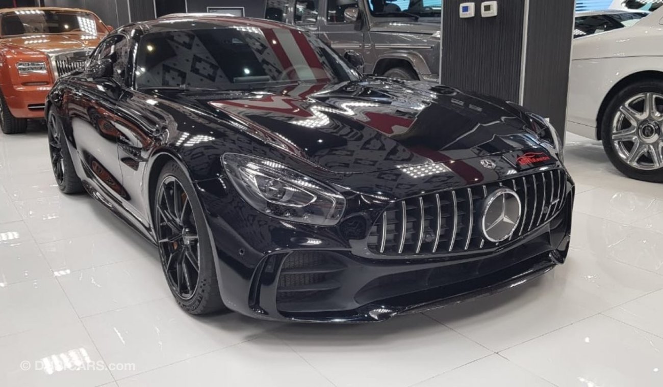 Mercedes-Benz AMG GT-R