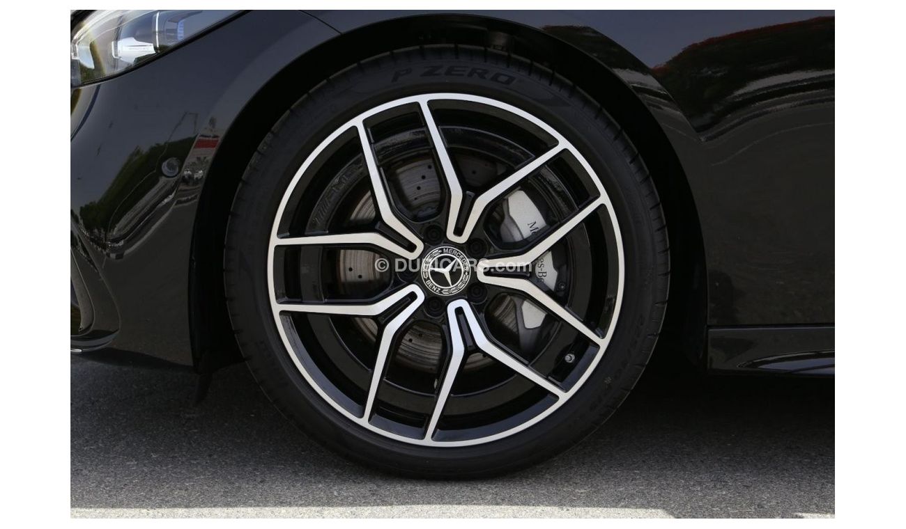 Mercedes-Benz C 200 GCC Night Package with Warranty.Local Registration + 5%