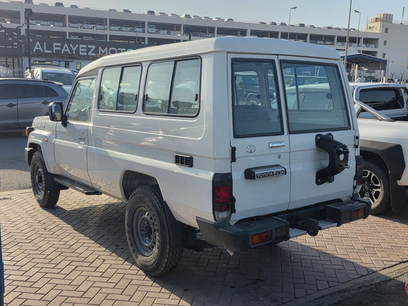 Toyota Land Cruiser DLX Diesel 2.8 liter ,Automatic gear ,Manual  Windows ,Left Hand Drive