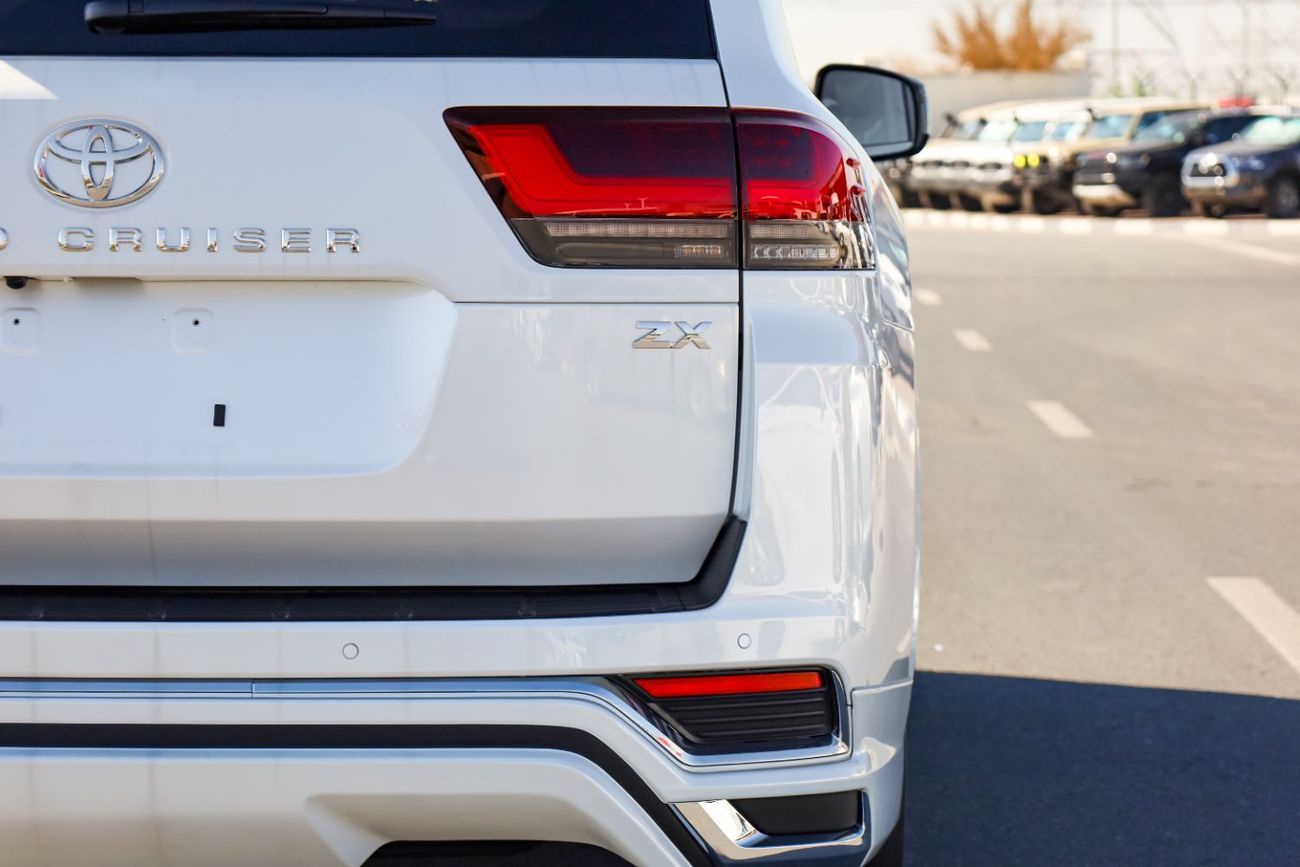 Toyota Land Cruiser 2025 | LC 300 ZX | 3.5L Twin-Turbo V6 | 409 HP | 4WD | RHD | BEST PRICE