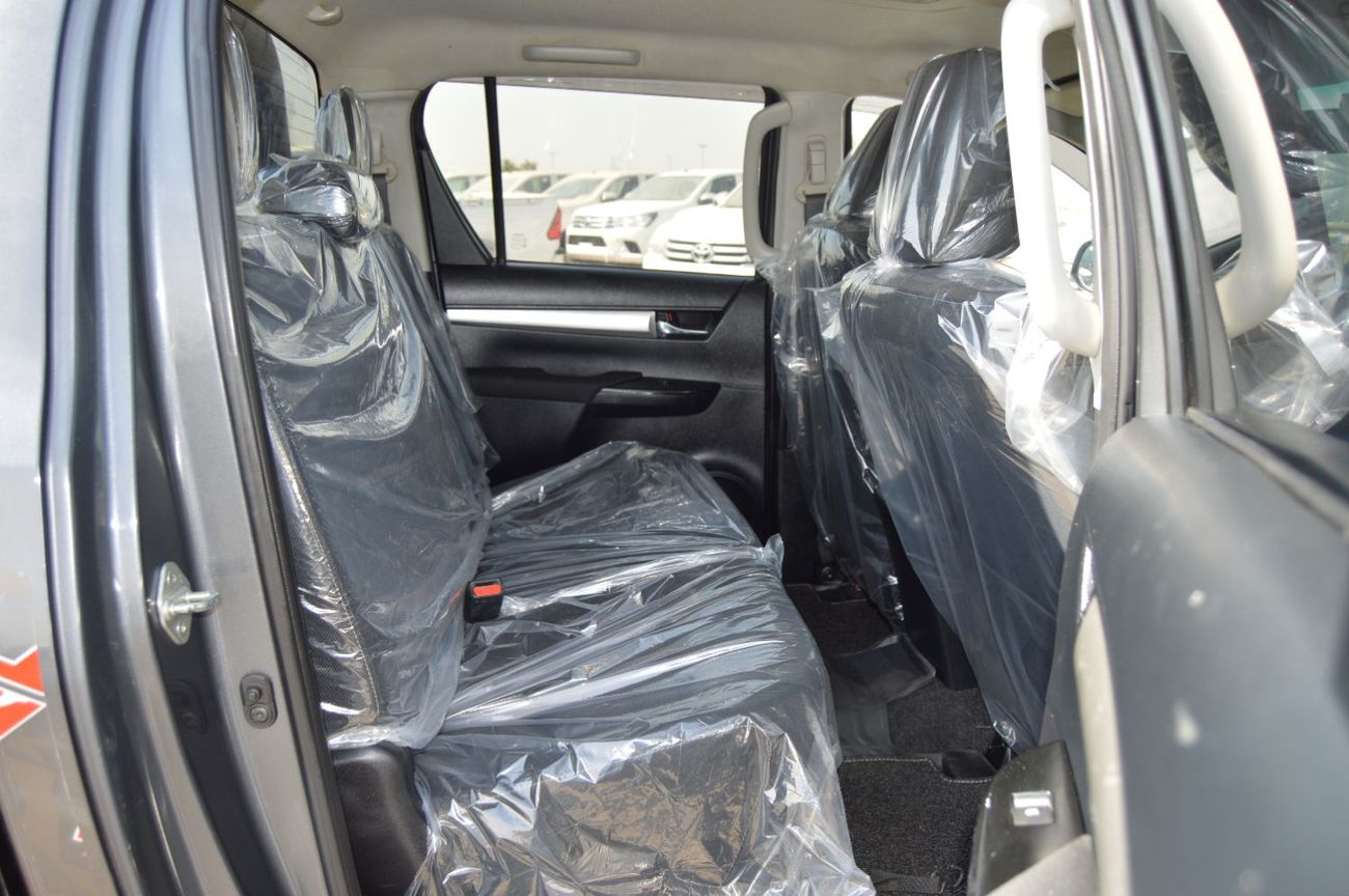 Toyota Hilux Double cabin 2.8L, perfect inside and outside