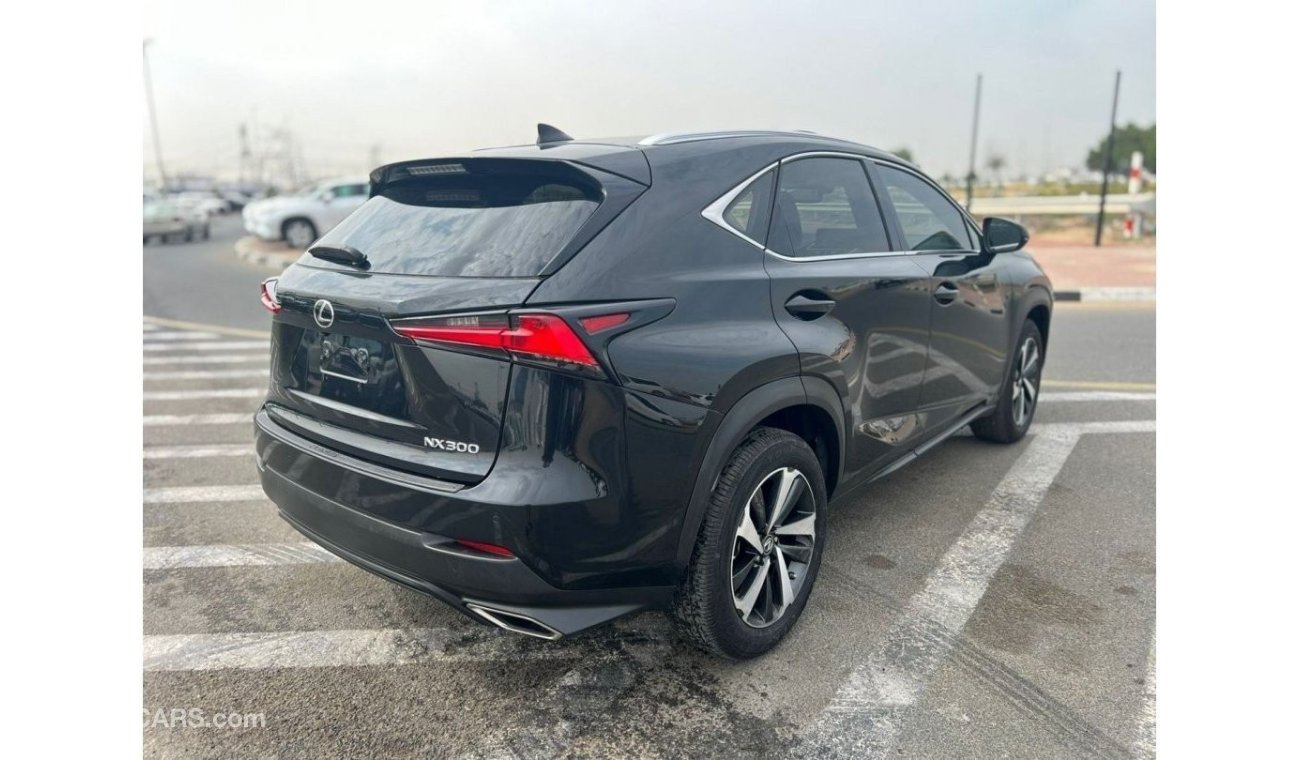 لكزس NX 300 2021 Lexus NX300 2.0L V4 - UAE PASS