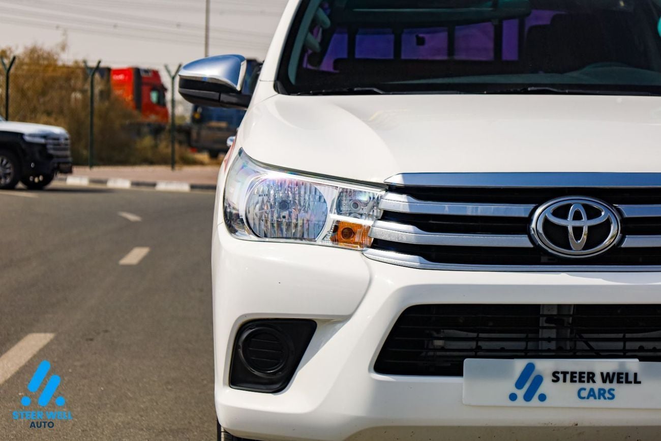 Toyota Hilux GLX 2022 GL 2.7L DC | 4WD | 2.7L Petrol | Automatic | GCC Specs | Best Price