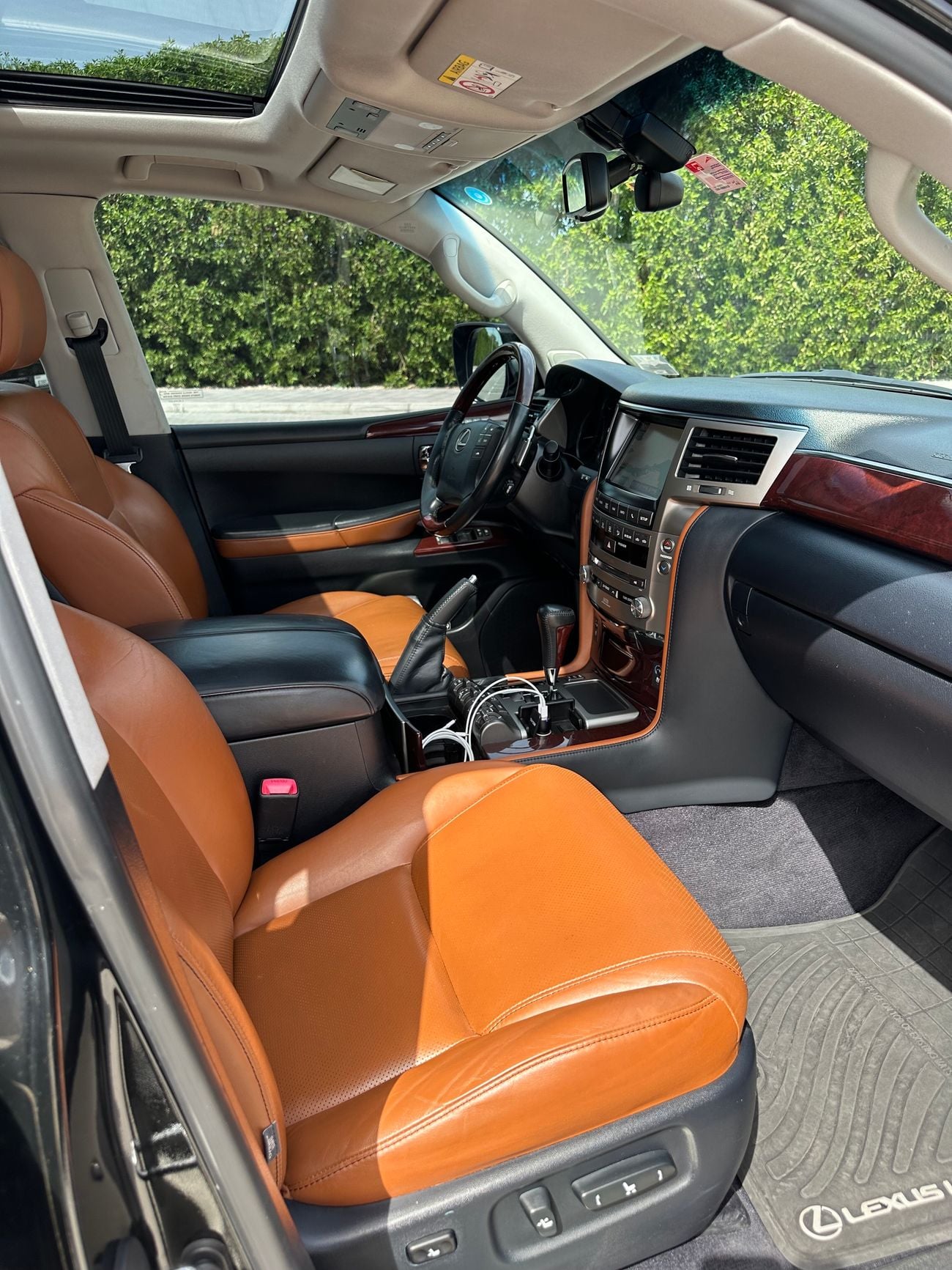 لكزس LX 570