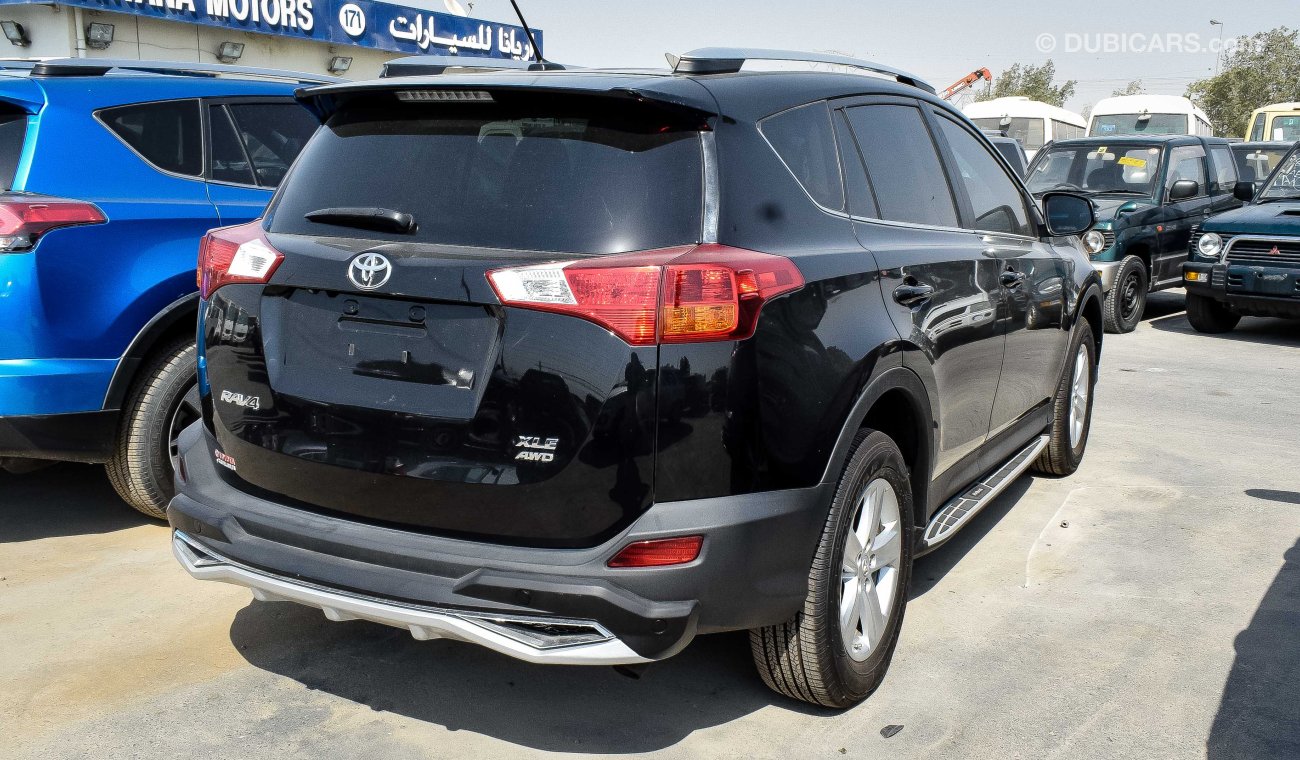 Toyota RAV4 XLE AWD