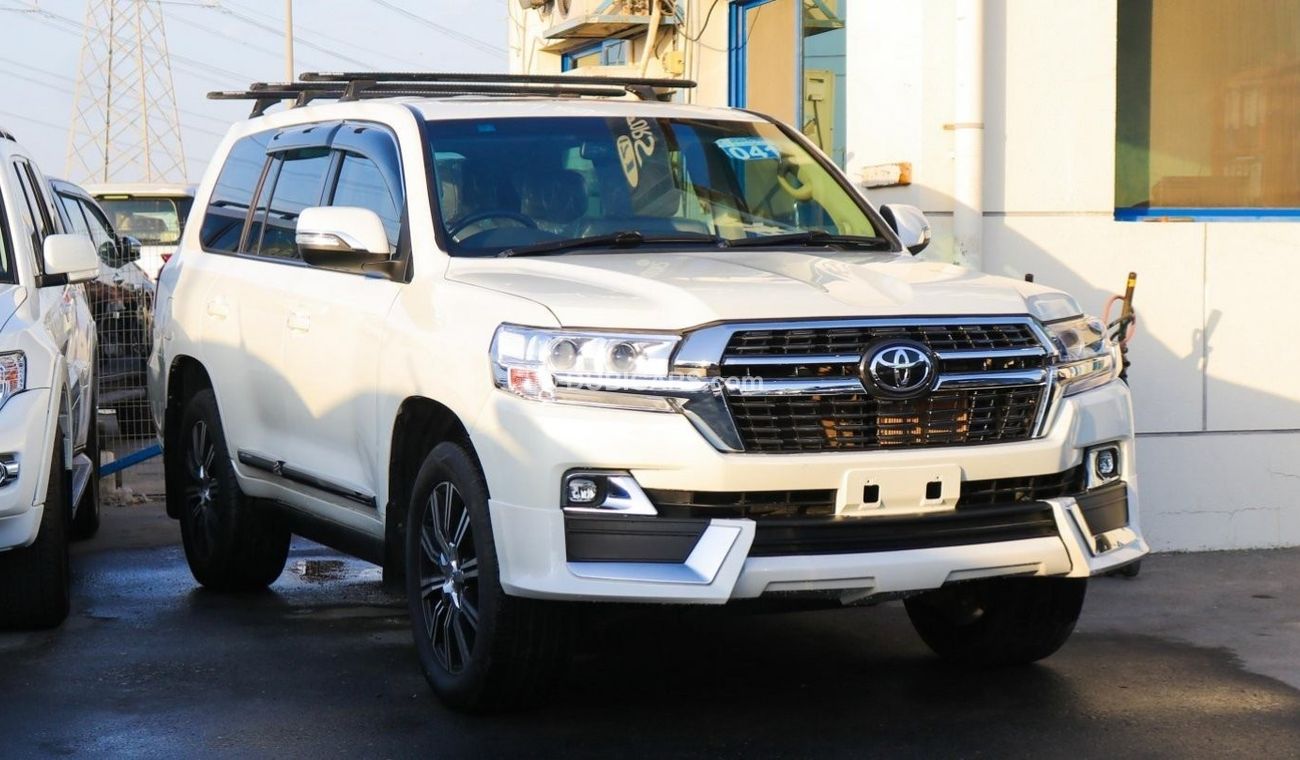 Toyota Land Cruiser SAHARA v8