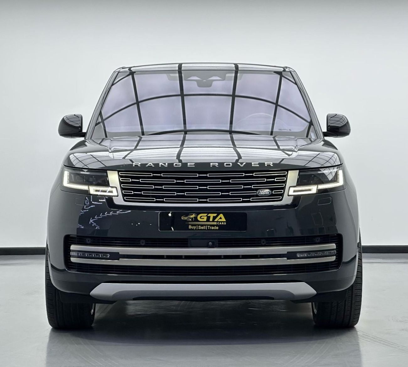 لاند روفر رينج روفر HSE P400 3.0L 2023 Range Rover HSE P400, Agency Warranty Till 28, Agency Full Service History, GCC