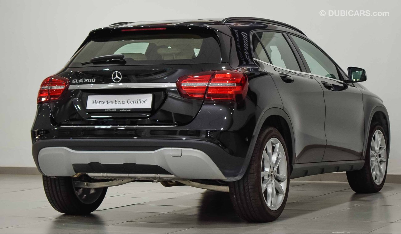 Mercedes-Benz GLA 200 low mileage 2020 model!