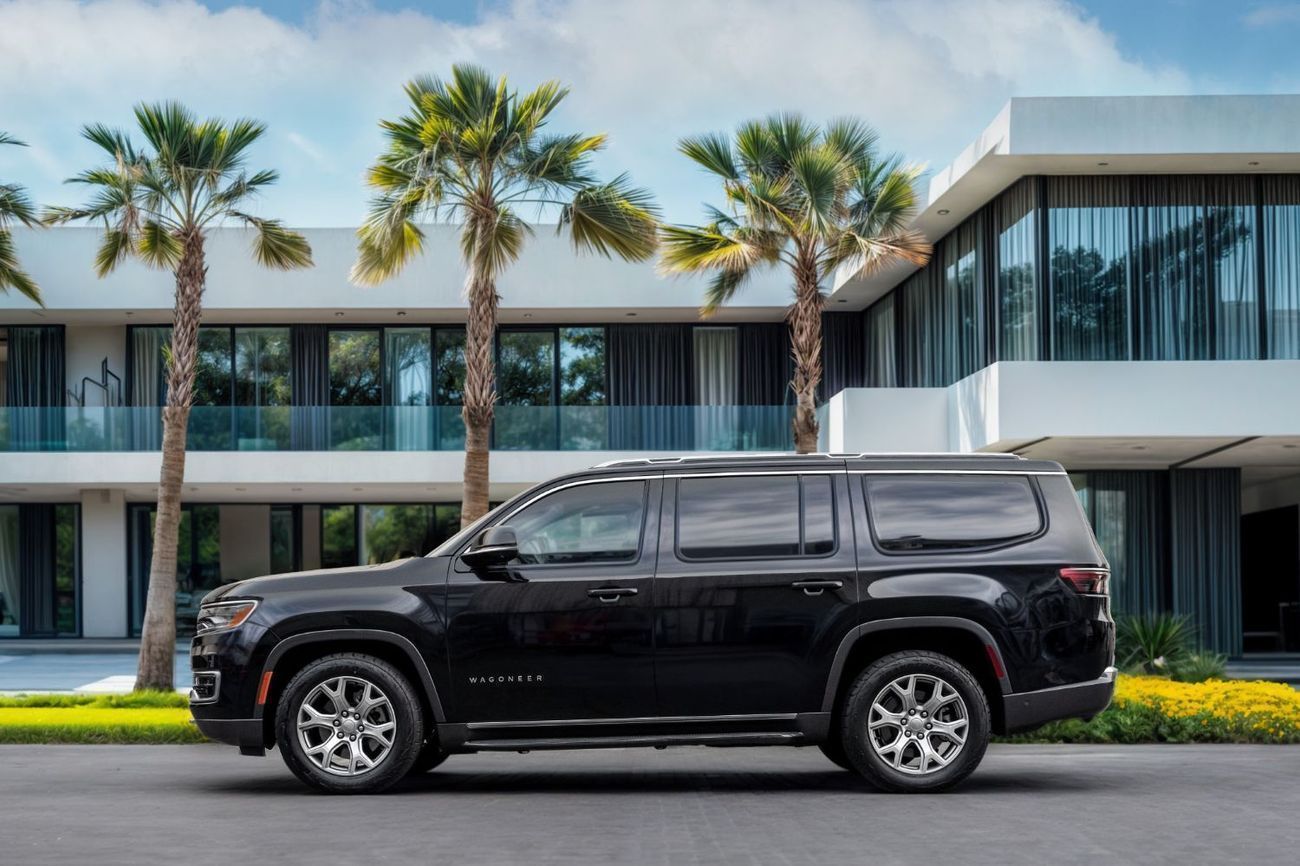 Jeep Grand Wagoneer Grand Wagoneer | 3,036 P.M | 0% Downpayment | Like New!