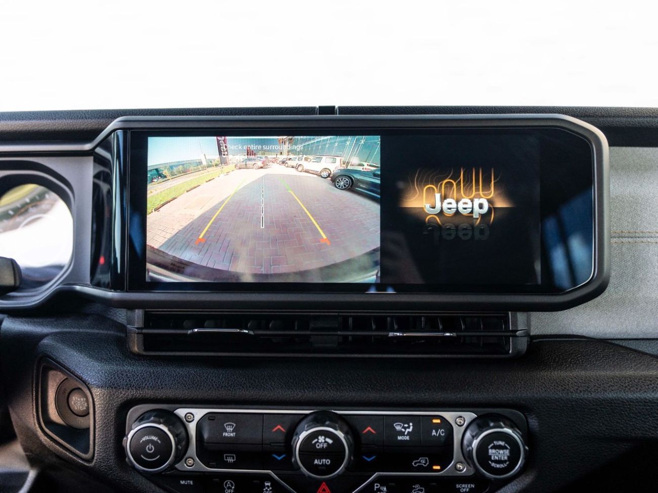 جيب رانجلر Unlimited Sport S 2.0L A/T