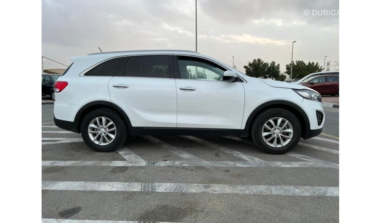 كيا سورينتو 2016  KIA SORENTO LX 3.3L-V6 -7 SEATER / EXPORT ONLY