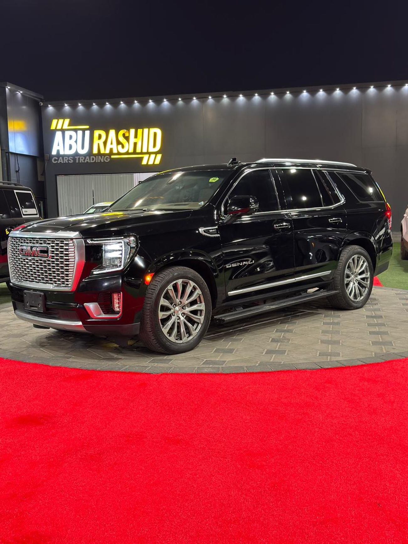 جي أم سي يوكون Denali 6.2L (8 Seater)