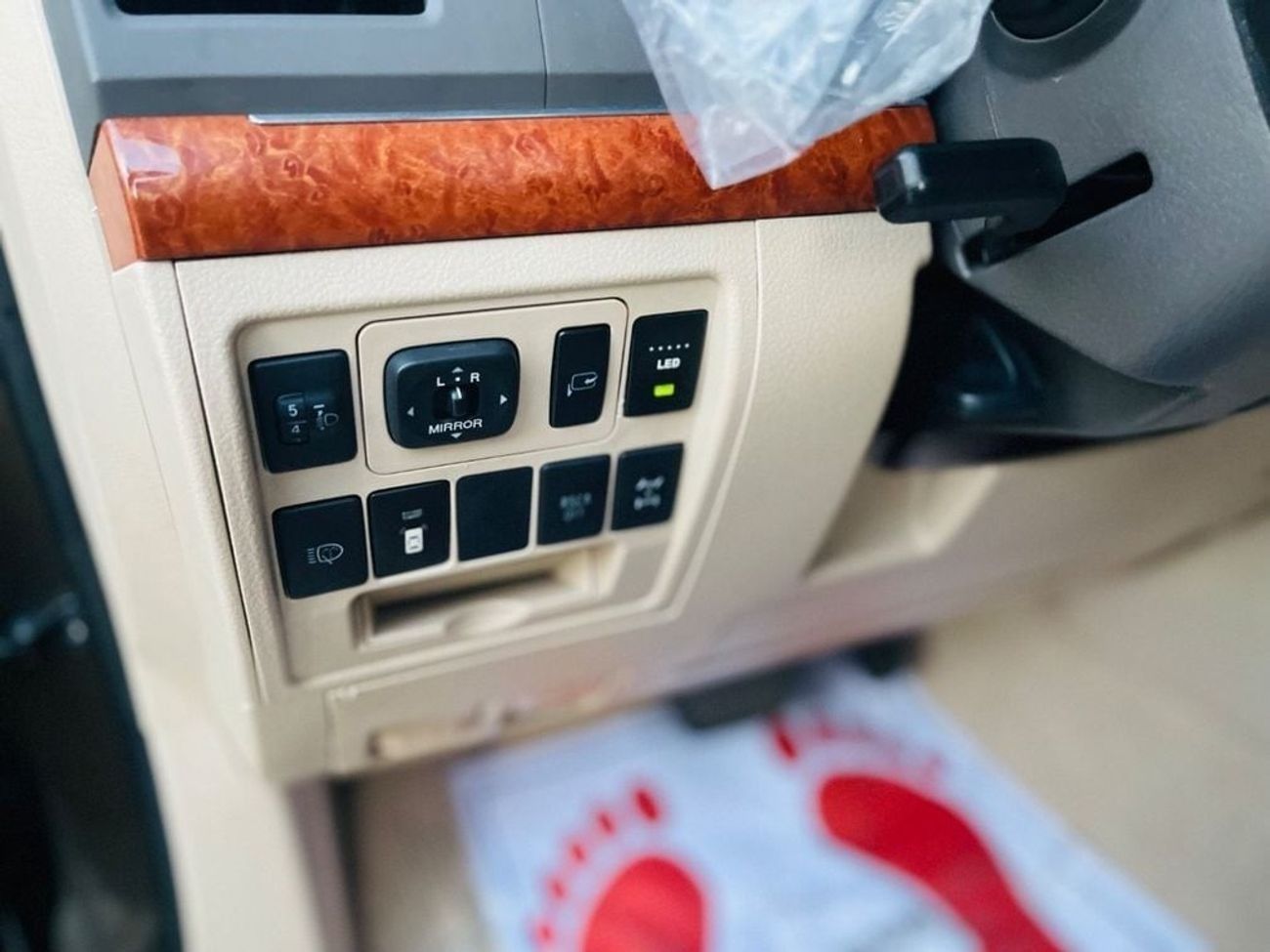 Toyota Land Cruiser Toyota landcuriser GXR 2016 facelifted.2024 V6 Full Option