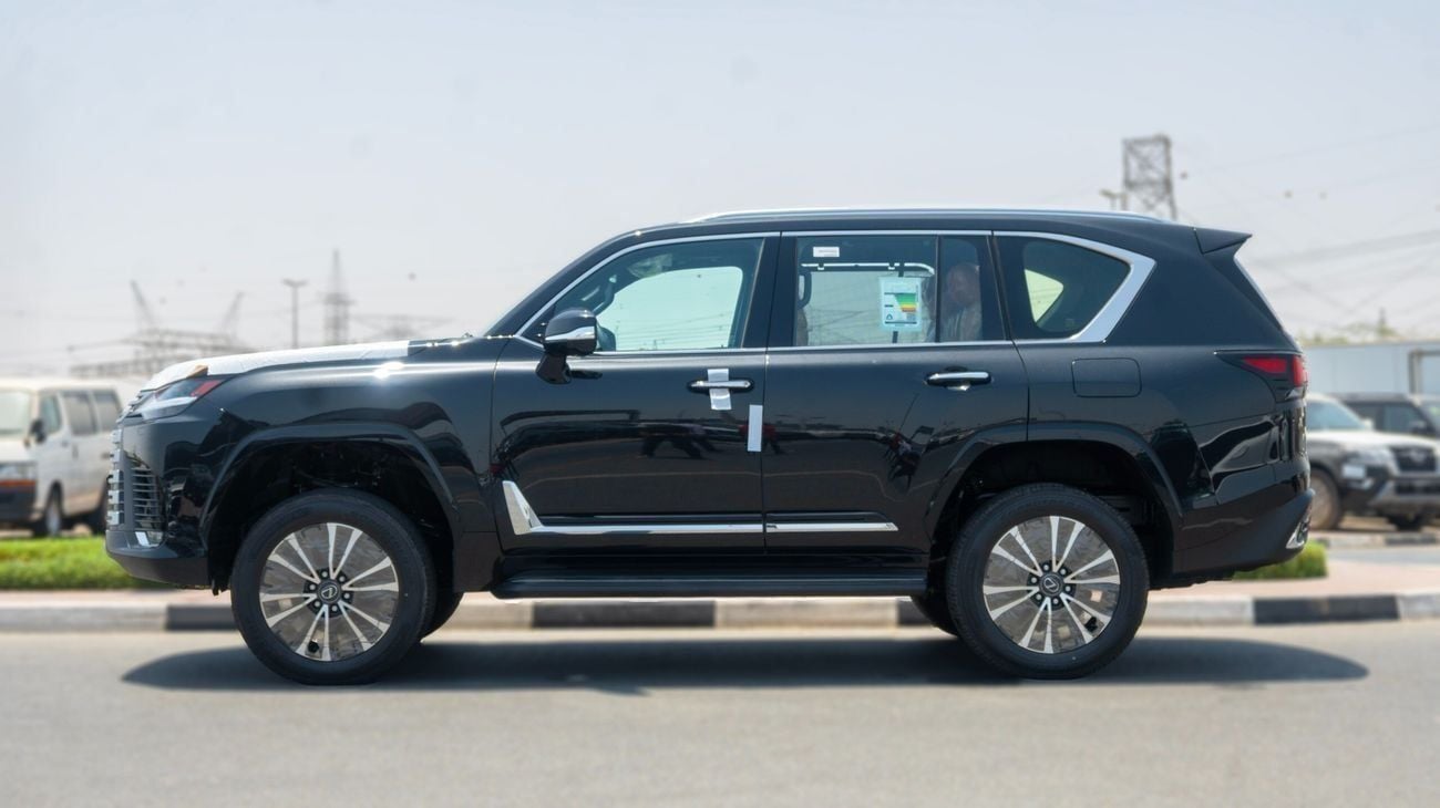 لكزس LX 700h Signature