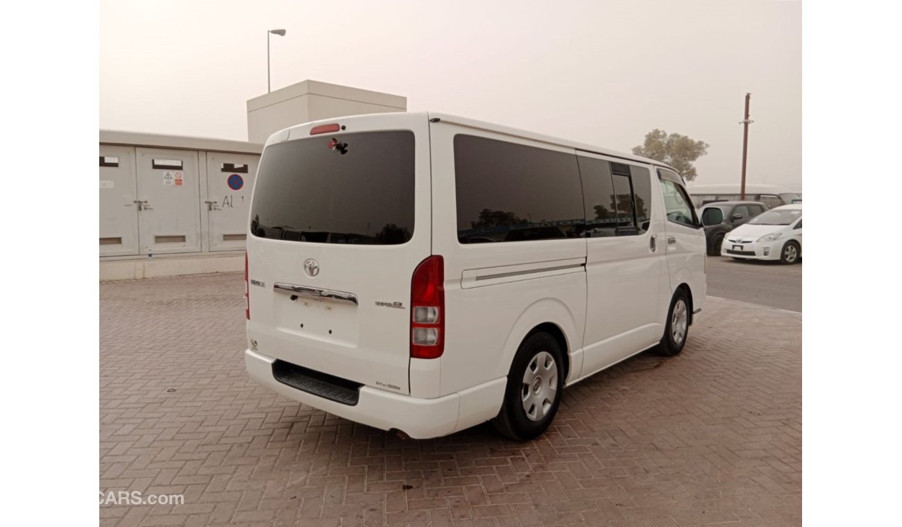 تويوتا هاياس TOYOTA HIACE VAN RIGHT HAND DRIVE  (PM1592)