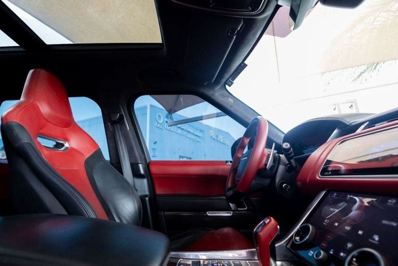 لاند روفر رينج روفر سبورت Range Rover Sport SVR 2019 GCC under Warranty with Flexible Down-Payment.