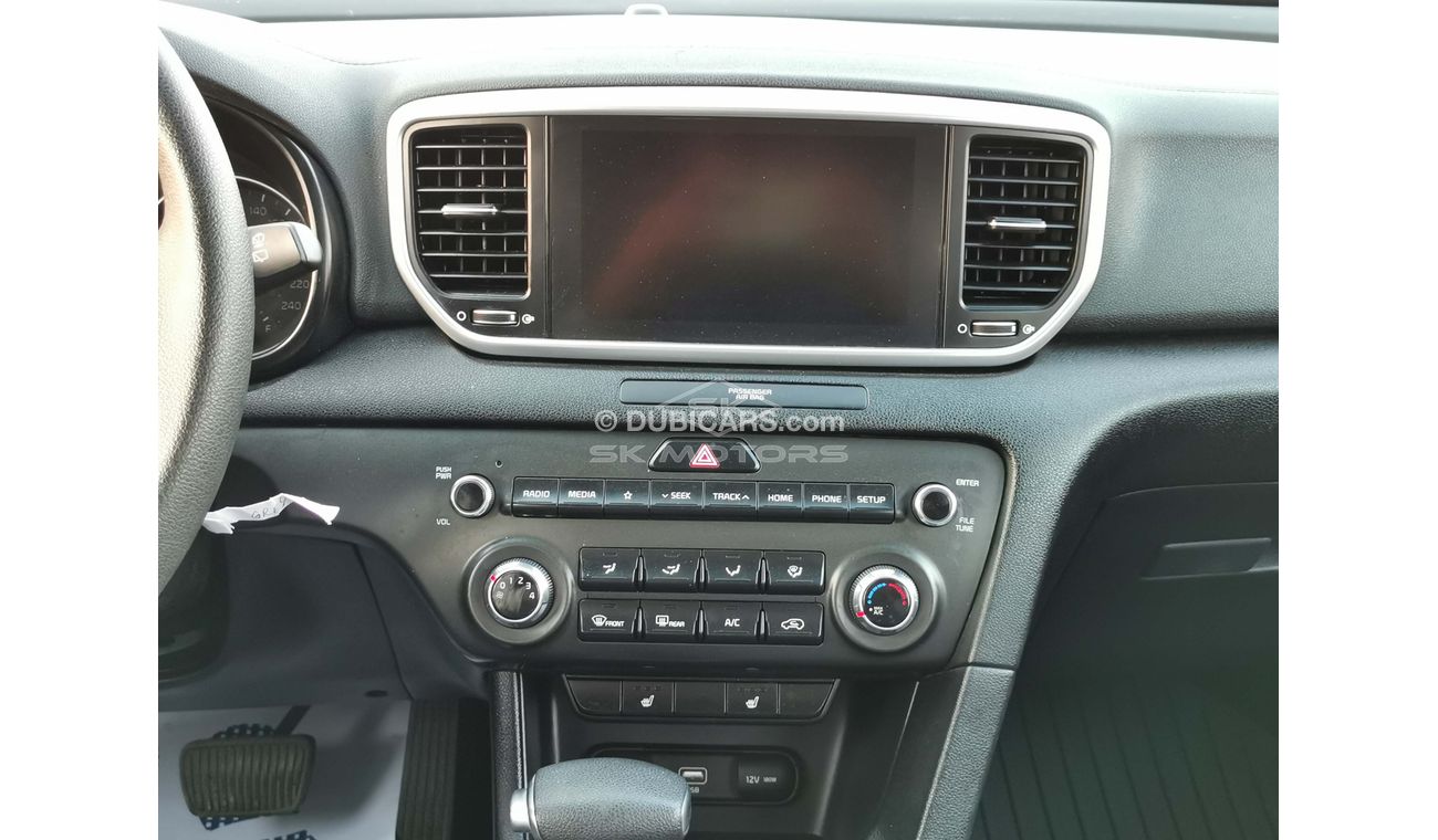 Used Kia Sportage 2.4L, 17" Rims, DRL LED Headlights, Front Heated