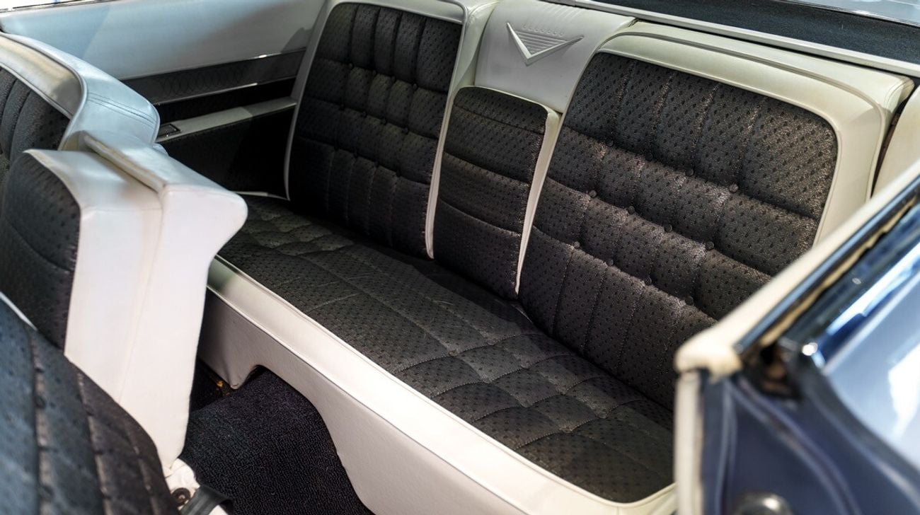 Cadillac Coupe Deville Coupe