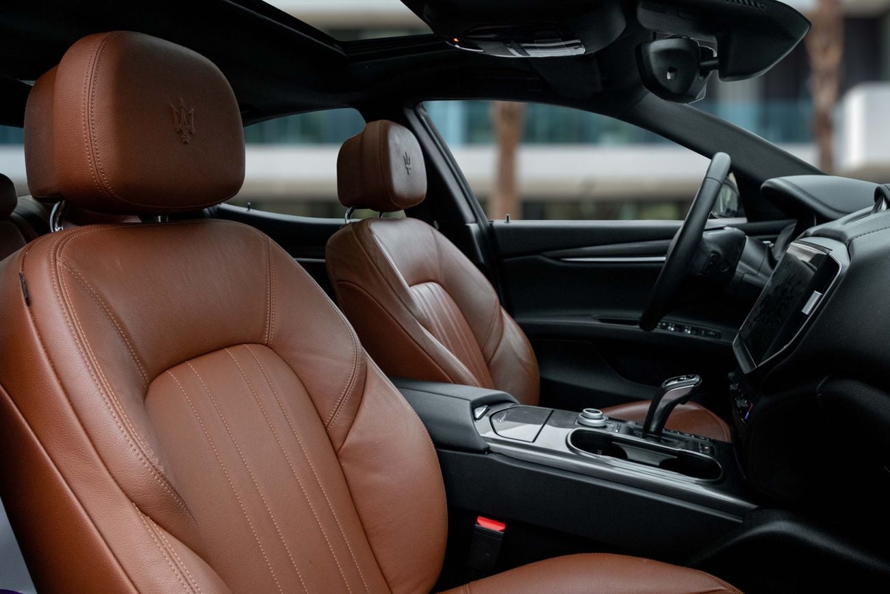 Maserati Ghibli Maserati Ghibli GT Hybrid