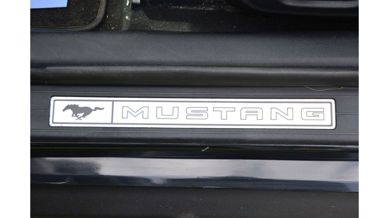 Ford Mustang EcoBoost FORD MUSTANG V4- BLACK- 2021