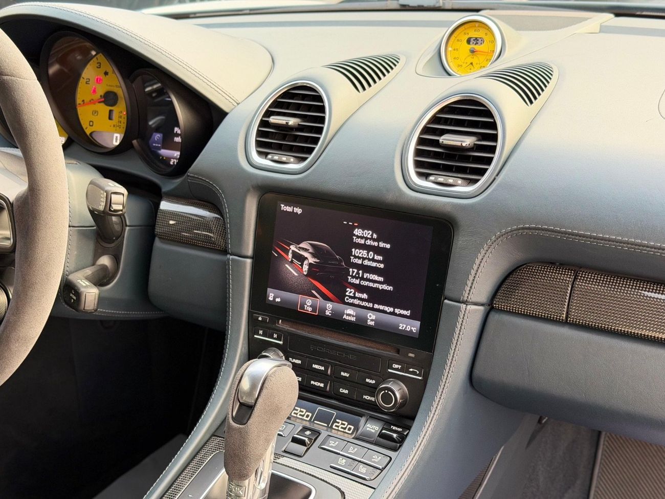 Porsche 718 Cayman Std 2.0L A/T