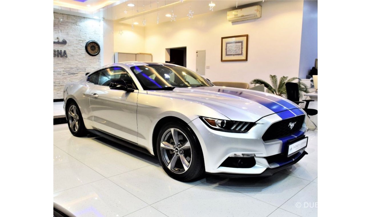 Ford Mustang ORIGINAL PAINT ( صبغ وكاله ) AMAZING Ford Mustang 2015 Model!! in Silver Color! GCC Specs