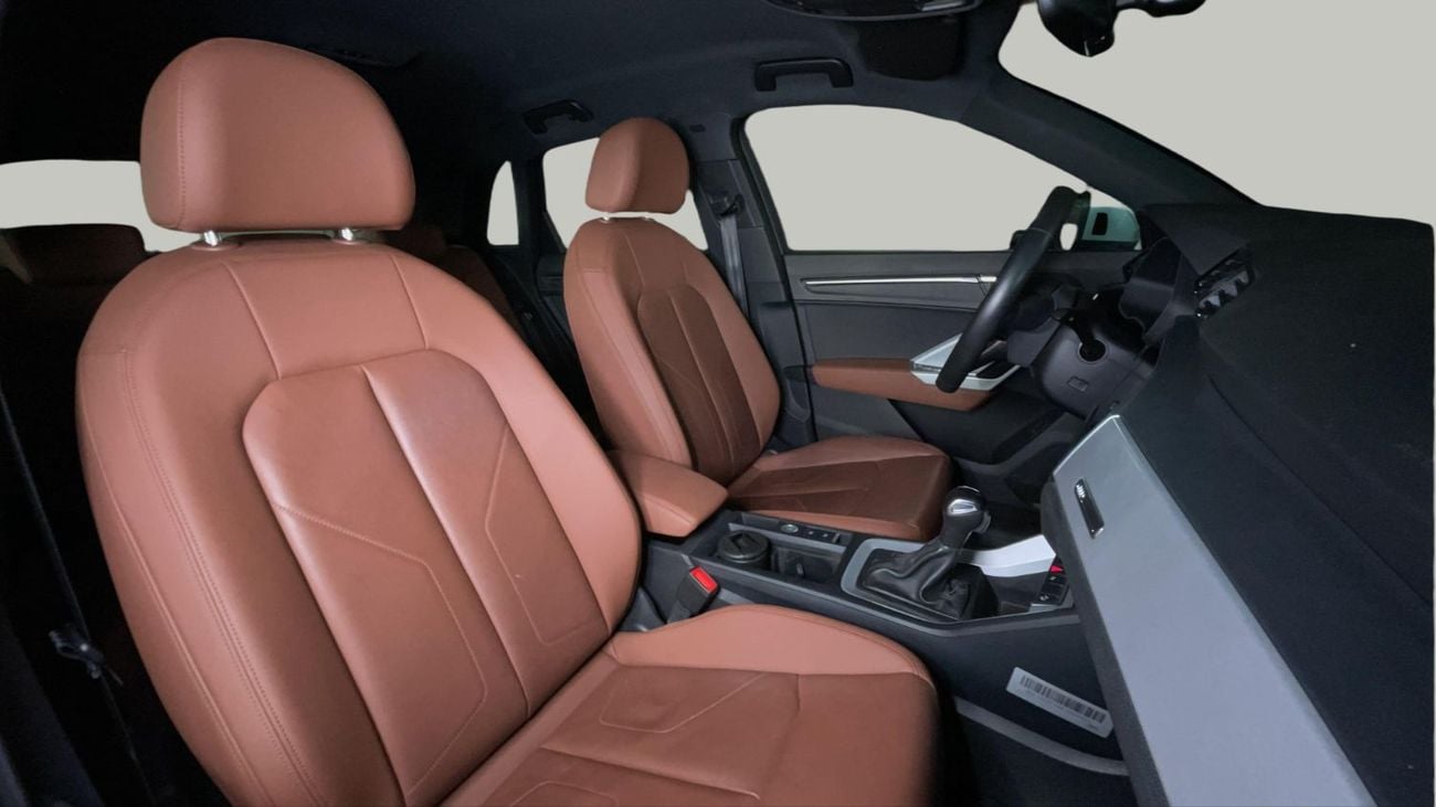 أودي Q3 2023 35 TFSI | AED 1550/Month | 0 DP | 30 Day Return | Warranty | Service History