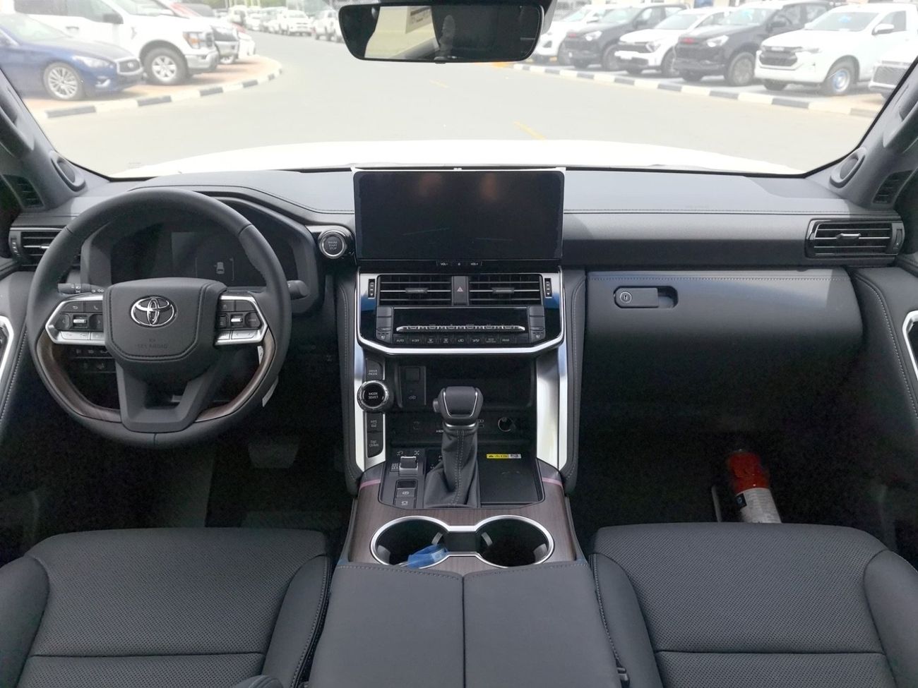 تويوتا لاند كروزر 2026 TOYOTA LAND CRUISER GXR 3.5L TWIN TURBO PETROL 5DOOR