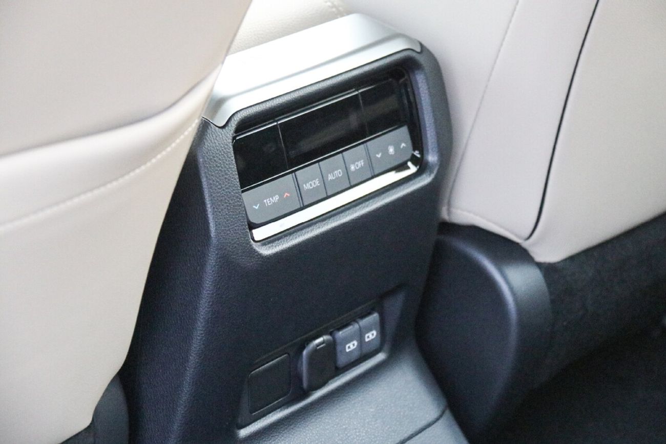 تويوتا برادو 2.7L Petrol / High Option / Sunroof / Driver Power With Leather Seats / 2024MY