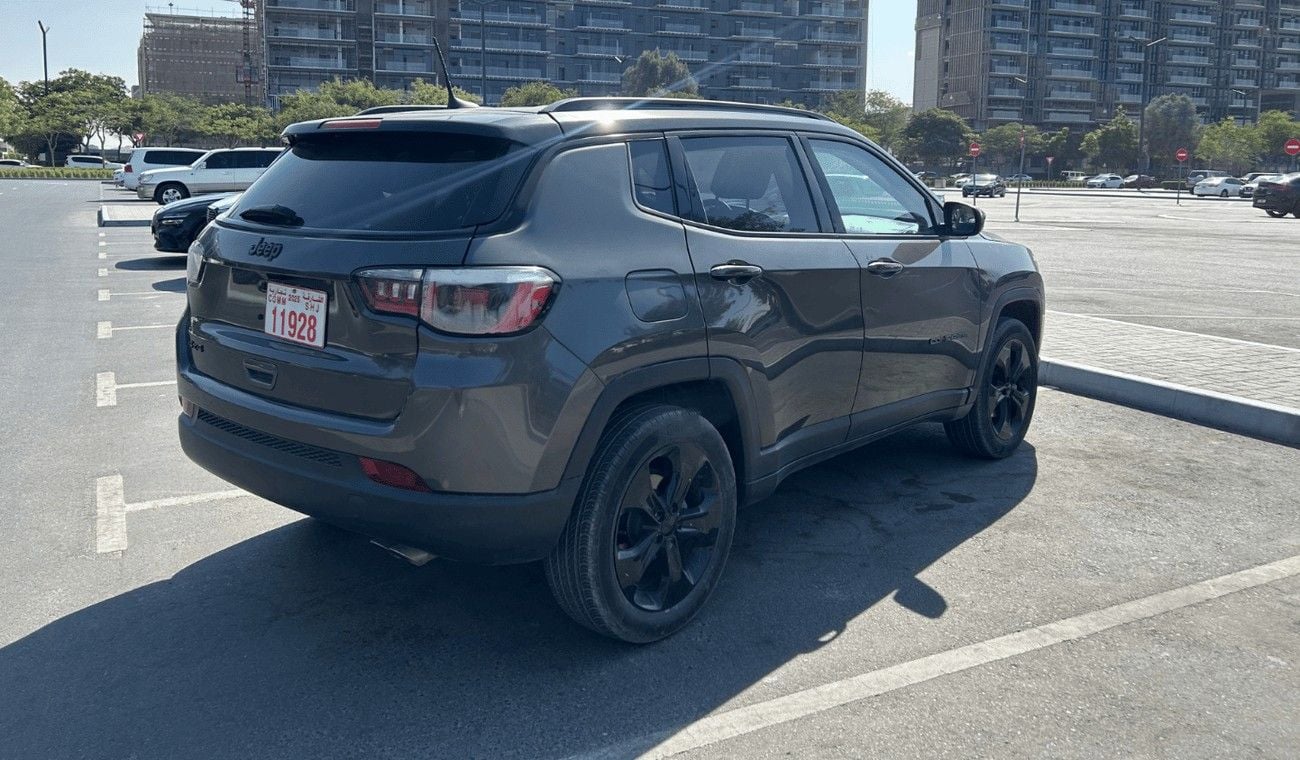 Jeep Compass Longitude 2.4L (172 HP)