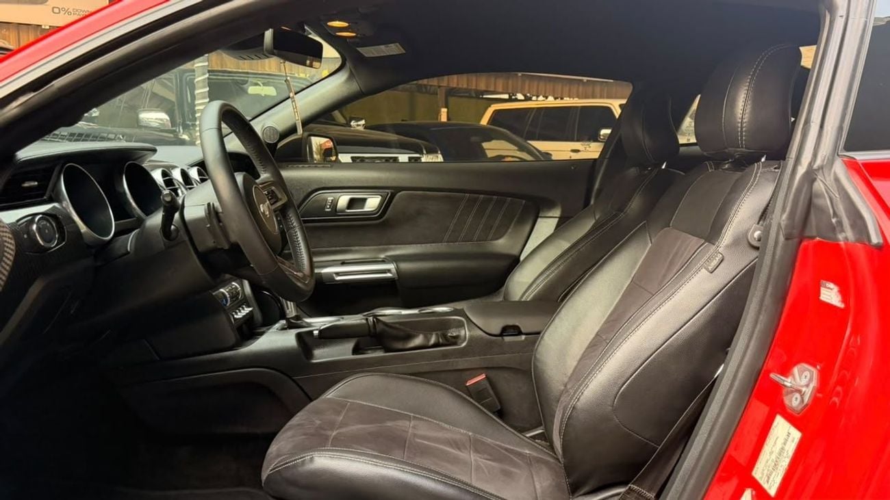 Ford Mustang GT PREMIUM