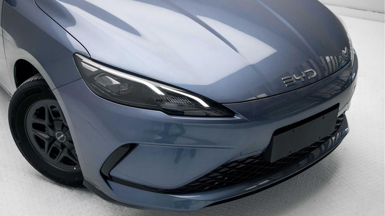 BYD Seal 05 DM-i 1.5L Petrol Engine + Electric Motor (DM-i Plug-in Hybrid) | 4 Door | 5 Seater