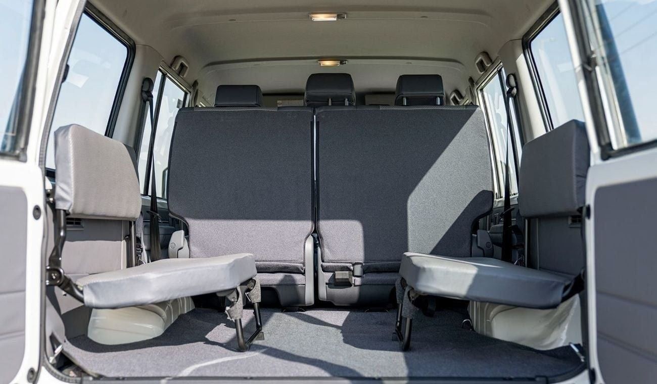 تويوتا لاند كروزر 70 LAND CRUISER LC76 4.2L 5DOOR DIESEL 2025
