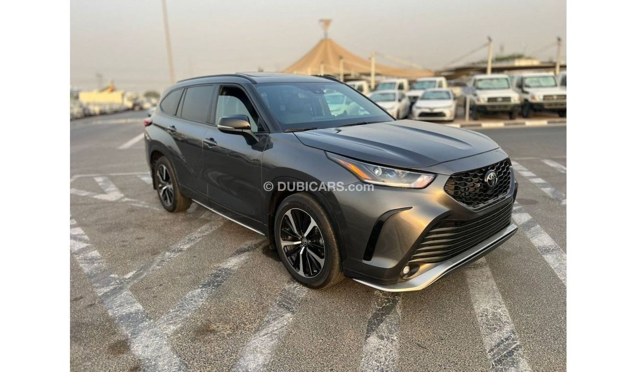 Toyota Highlander 2021 TOYOTA HIGHLANDER XSE  3.5L V6 / EXPORT ONLY