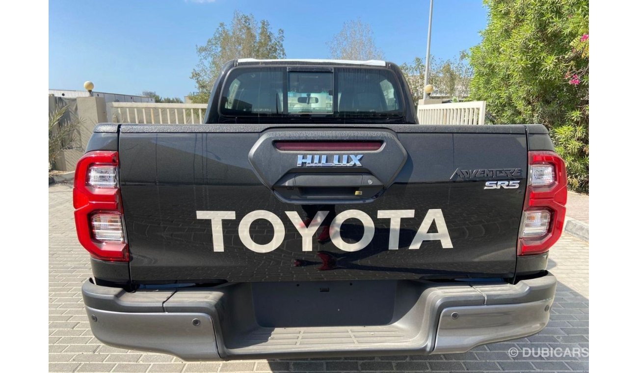 Toyota Hilux 22YM 4.0L 4X4 Adventure AT