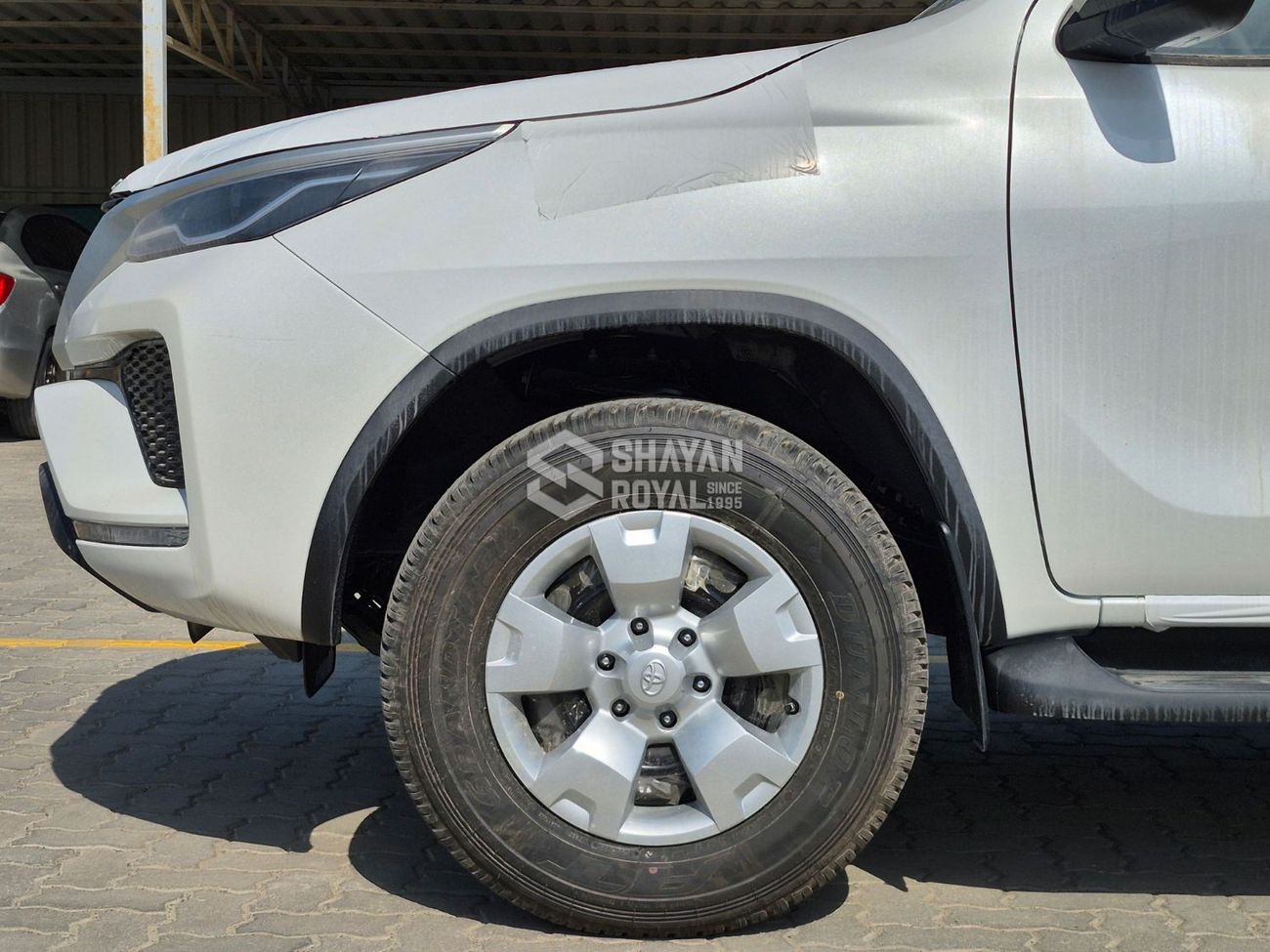 تويوتا فورتونر 2.4L DIESEL STD 4WD AT 7-SEATS 2026MY ONLY FOR EXPORT