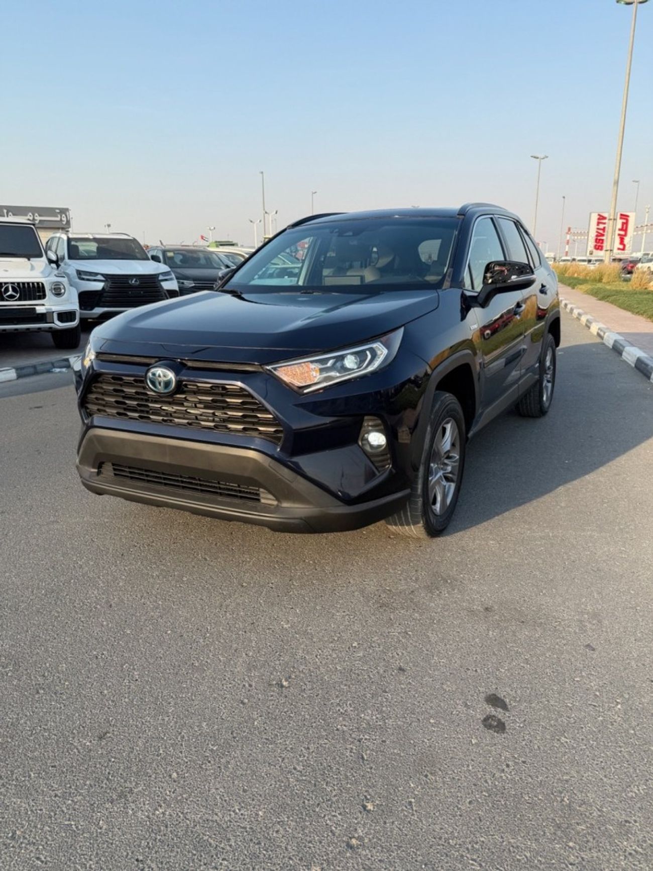 Toyota RAV4 XLE 2.5L