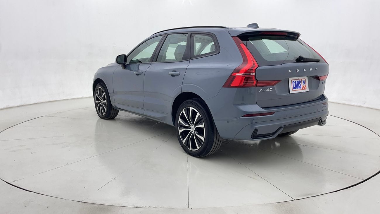 Volvo XC60 B5 ULTIMATE DARK AWD 2 | Zero Down Payment | Home Test Drive