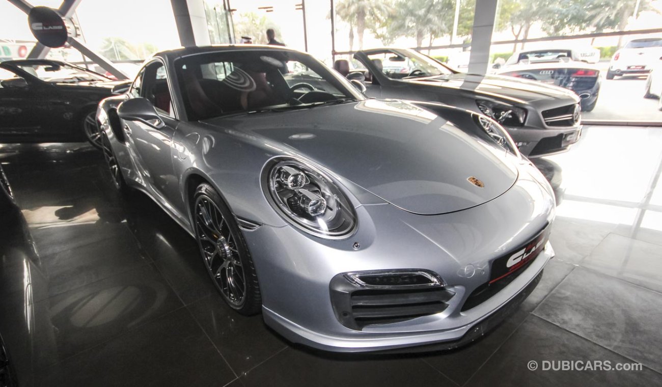 Porsche 911 Turbo S