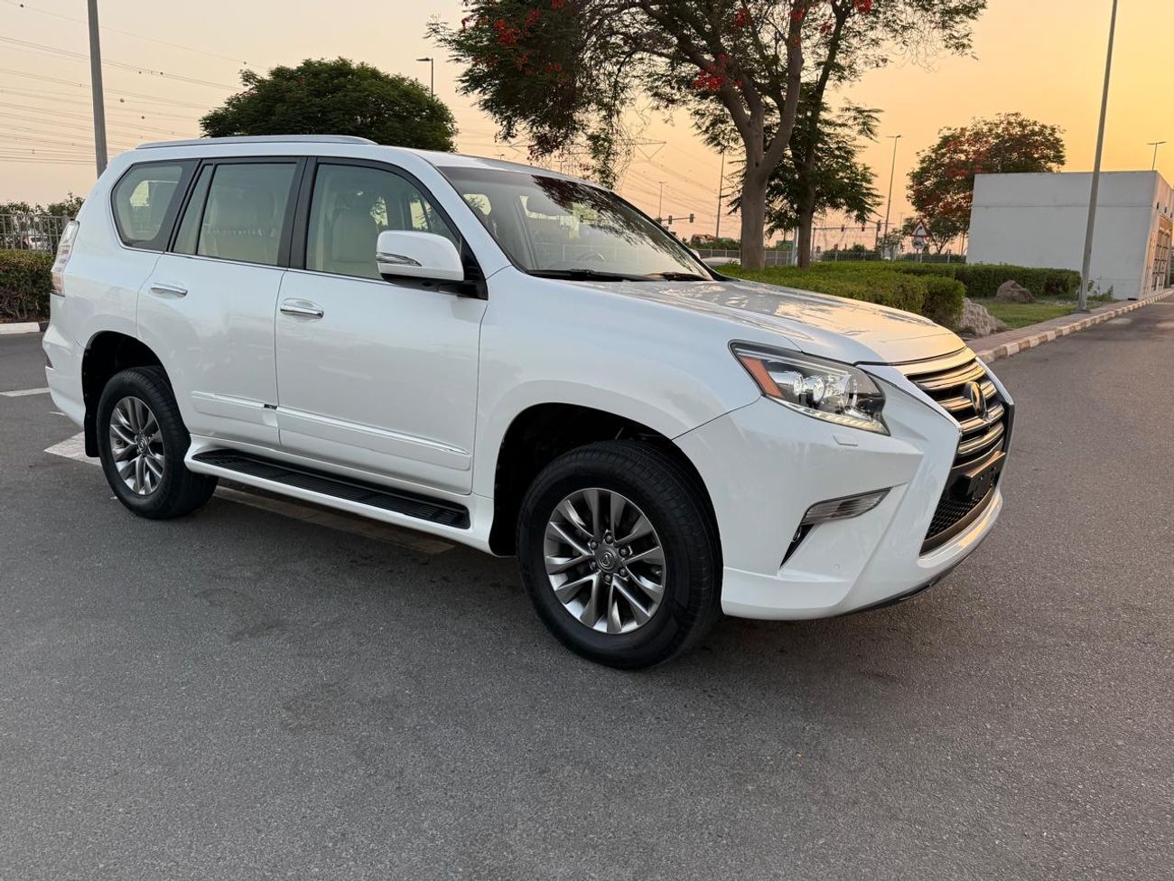 Lexus GX460 Platinum 4.6L