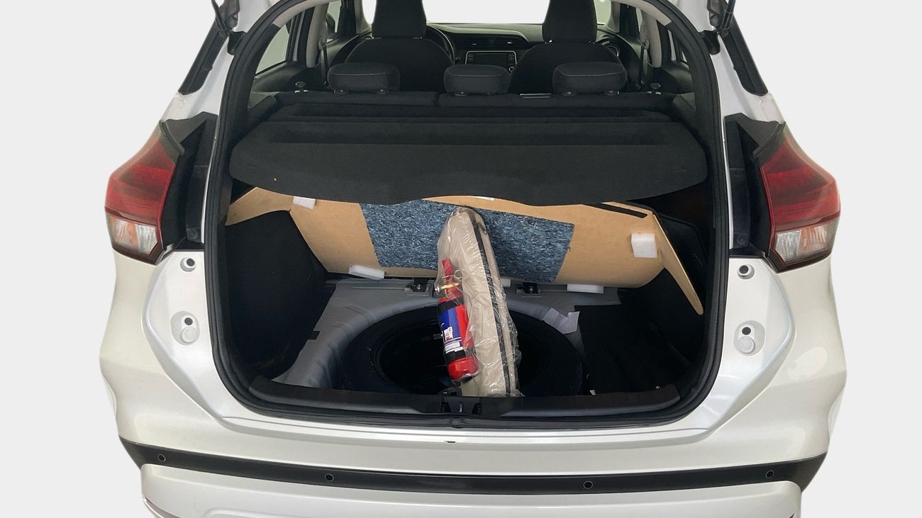 Nissan Kicks SV | Guaranteed Warranty | 0 Down Payment