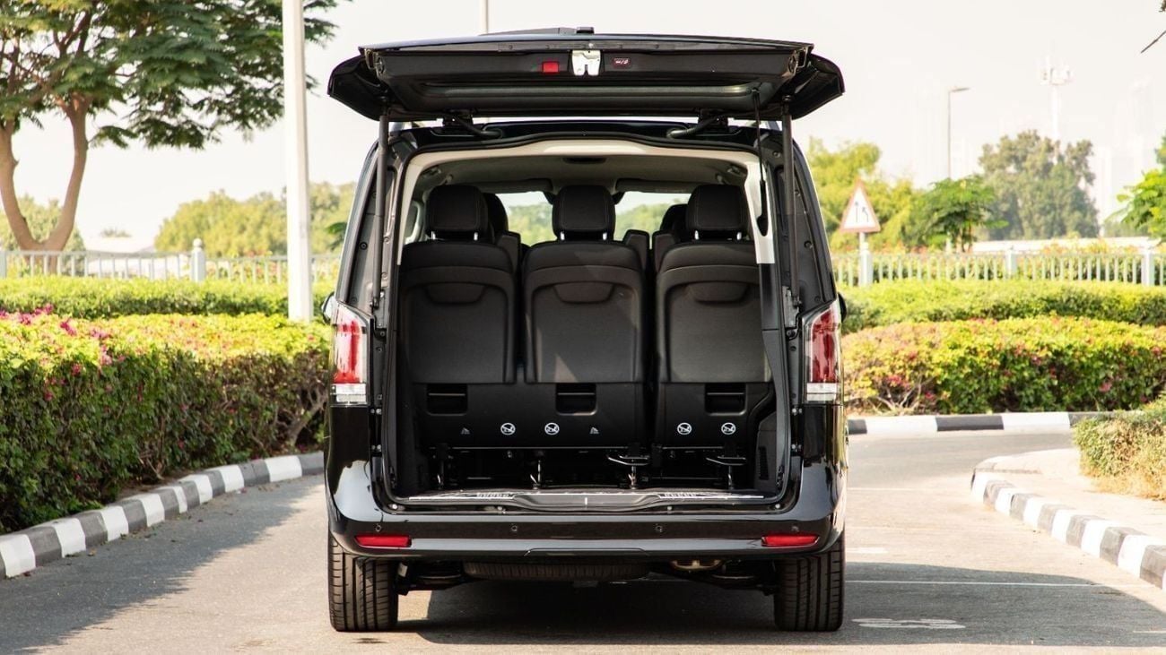 مرسيدس بنز V 300 Avantgarde Plus Extra Long | 2025 | GCC Specs | with 2 Years Agency Warranty