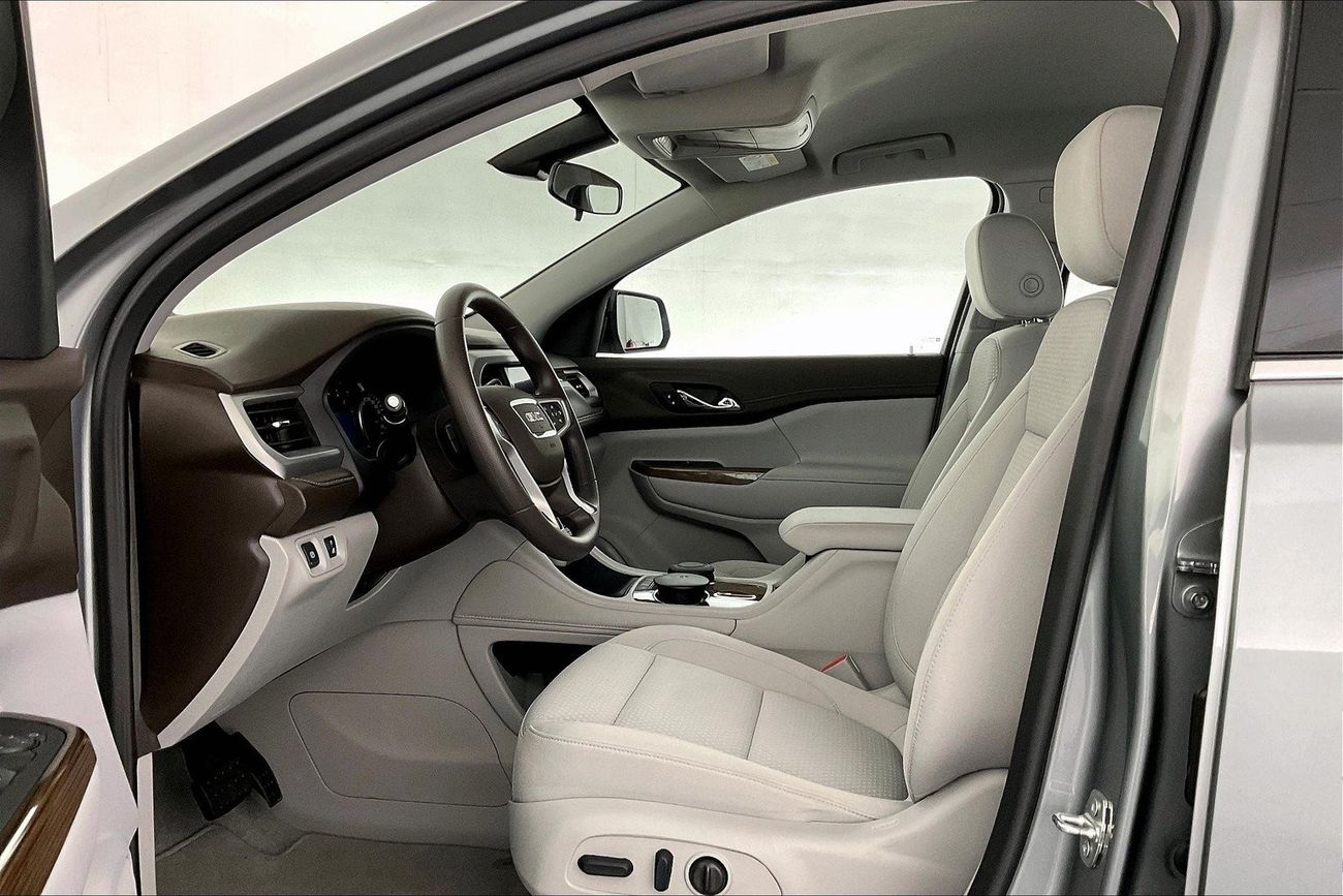 Lexus NX200t F Sport Platinum | 1 year free warranty | 0 Down Payment