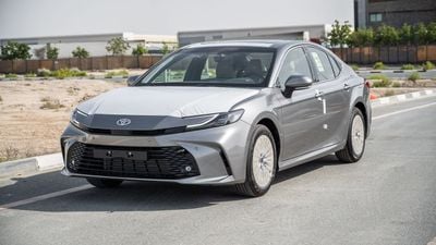 تويوتا كامري GLE TOYOTA CAMRY 2.5 LE -2026YM