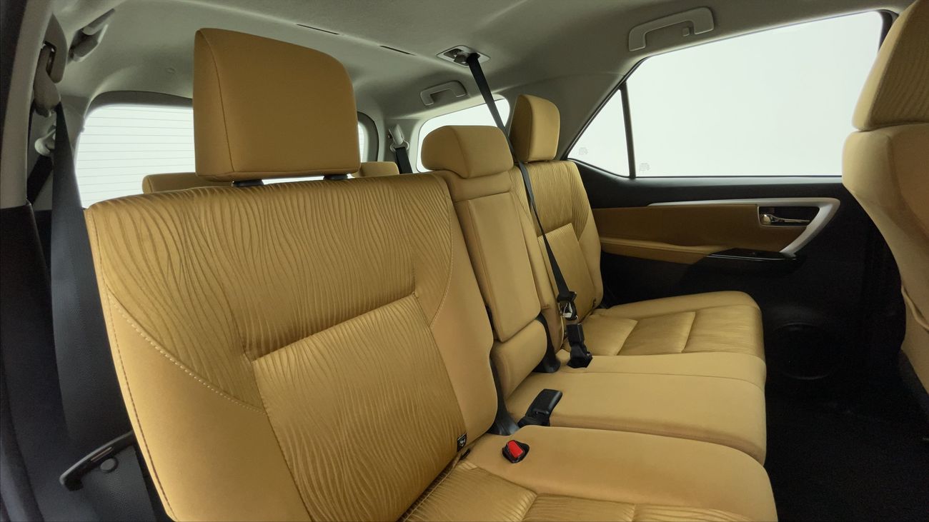 تويوتا فورتونر GXR 4 | بدون دفعة مقدمة | اختبار قيادة مجاني للمنزل