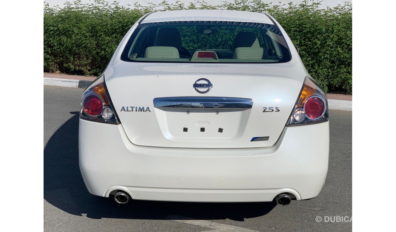 Nissan Altima 2010 ONLY 715X24 MONTHLY EXCELLENT CONDITION 100% BANK LOAN WE PAY YOUR 5% VAT