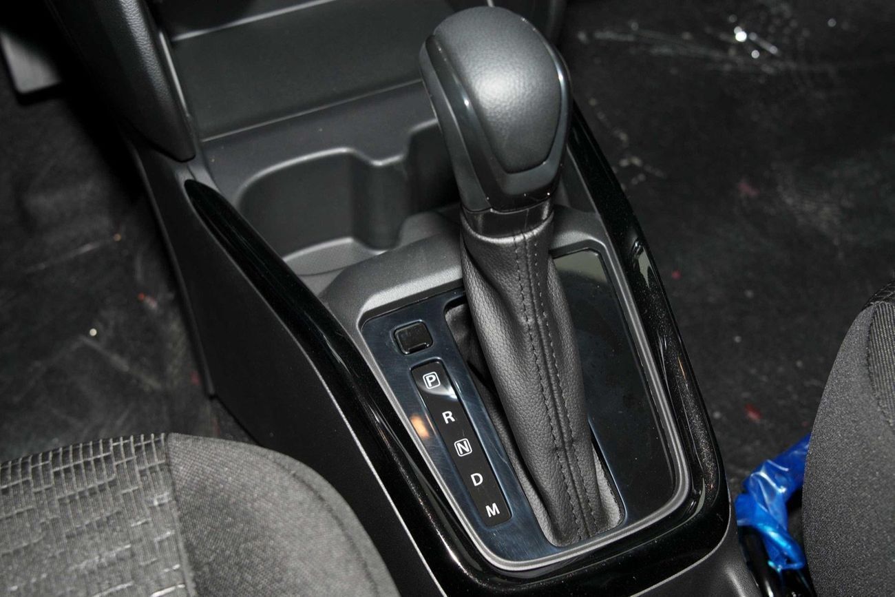 Suzuki Swift 1.2L GLX HI(i) A/T PETROL